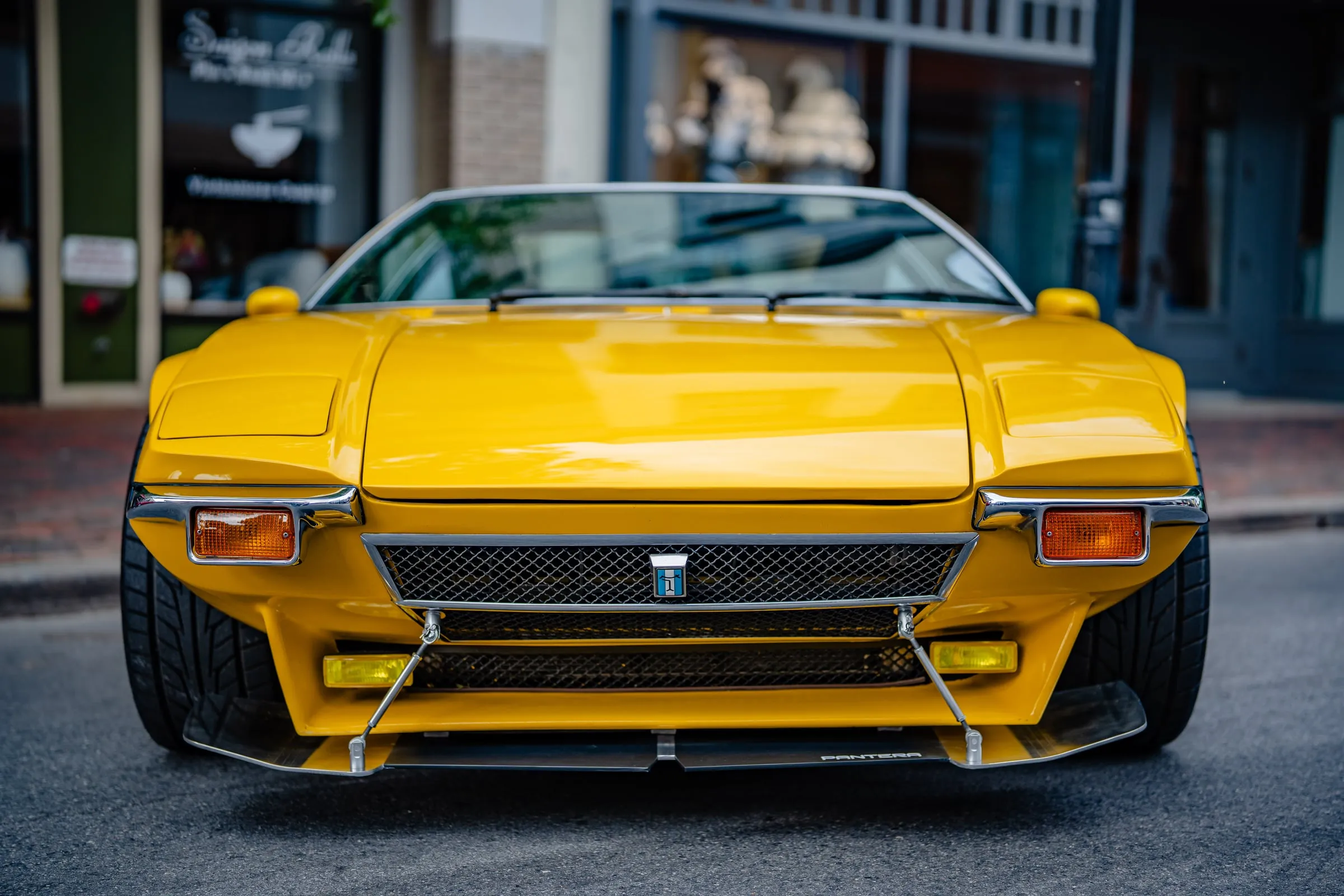 Automotive photo 1